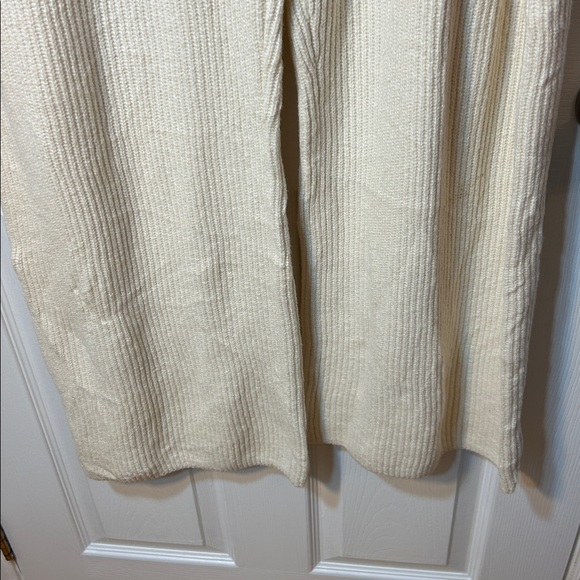Gap CashSoft Cable-Knit Sweater Pants size Large cream beige relaxed fit - Picture 5 of 10